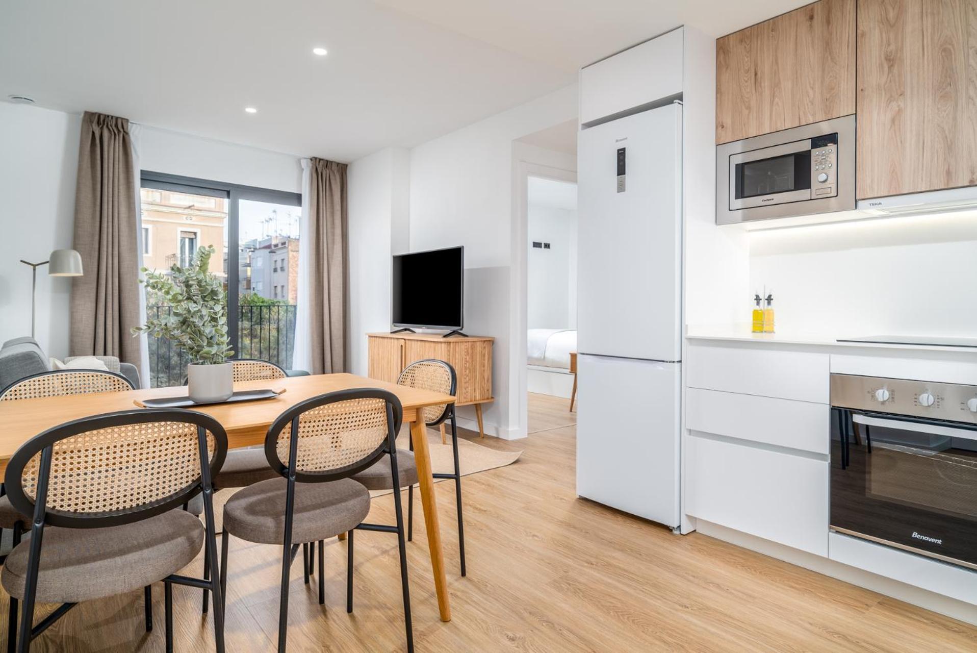 Limehome Barcelona Placa Pirineus L'Hospitalet de Llobregat Extérieur photo