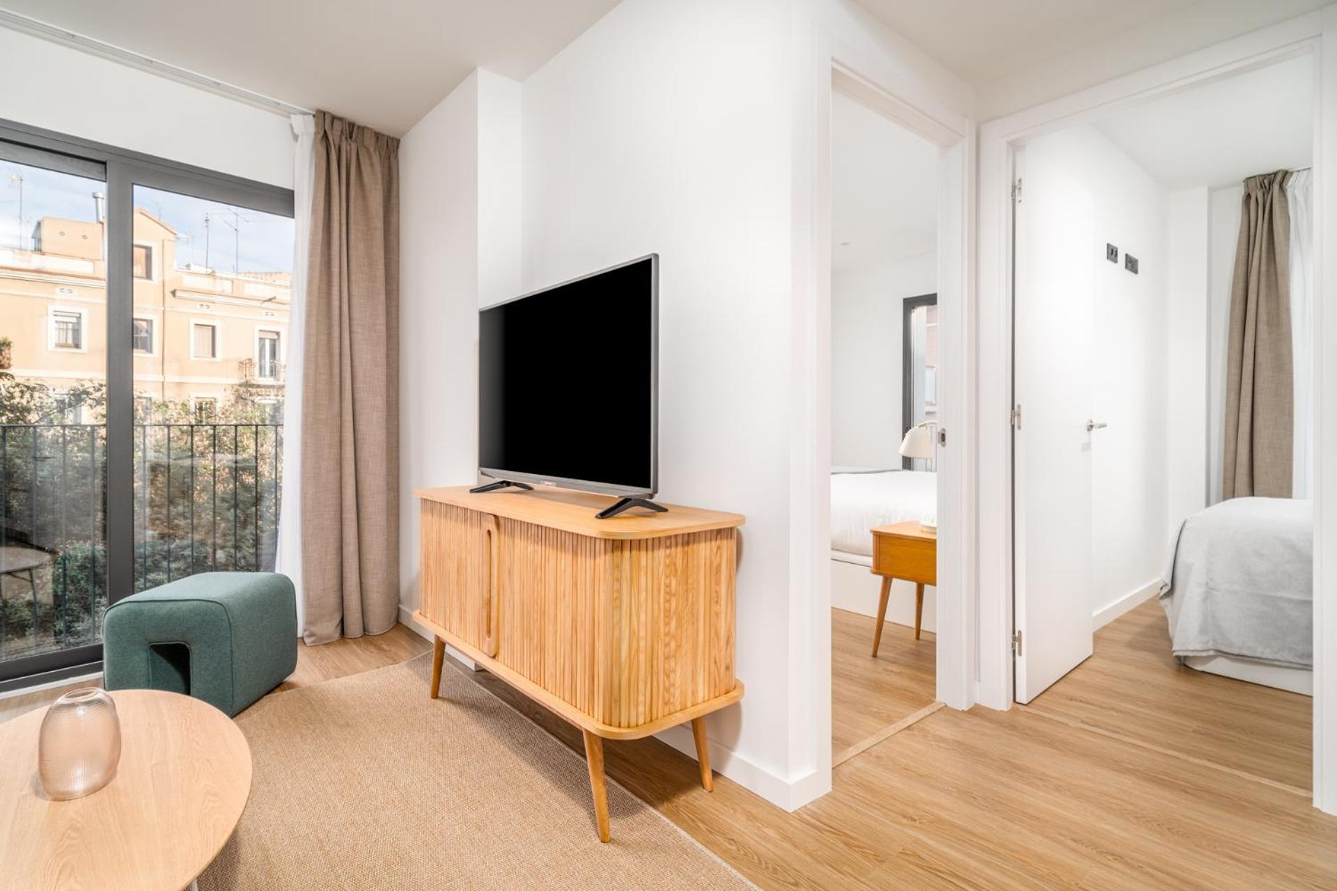 Limehome Barcelona Placa Pirineus L'Hospitalet de Llobregat Extérieur photo